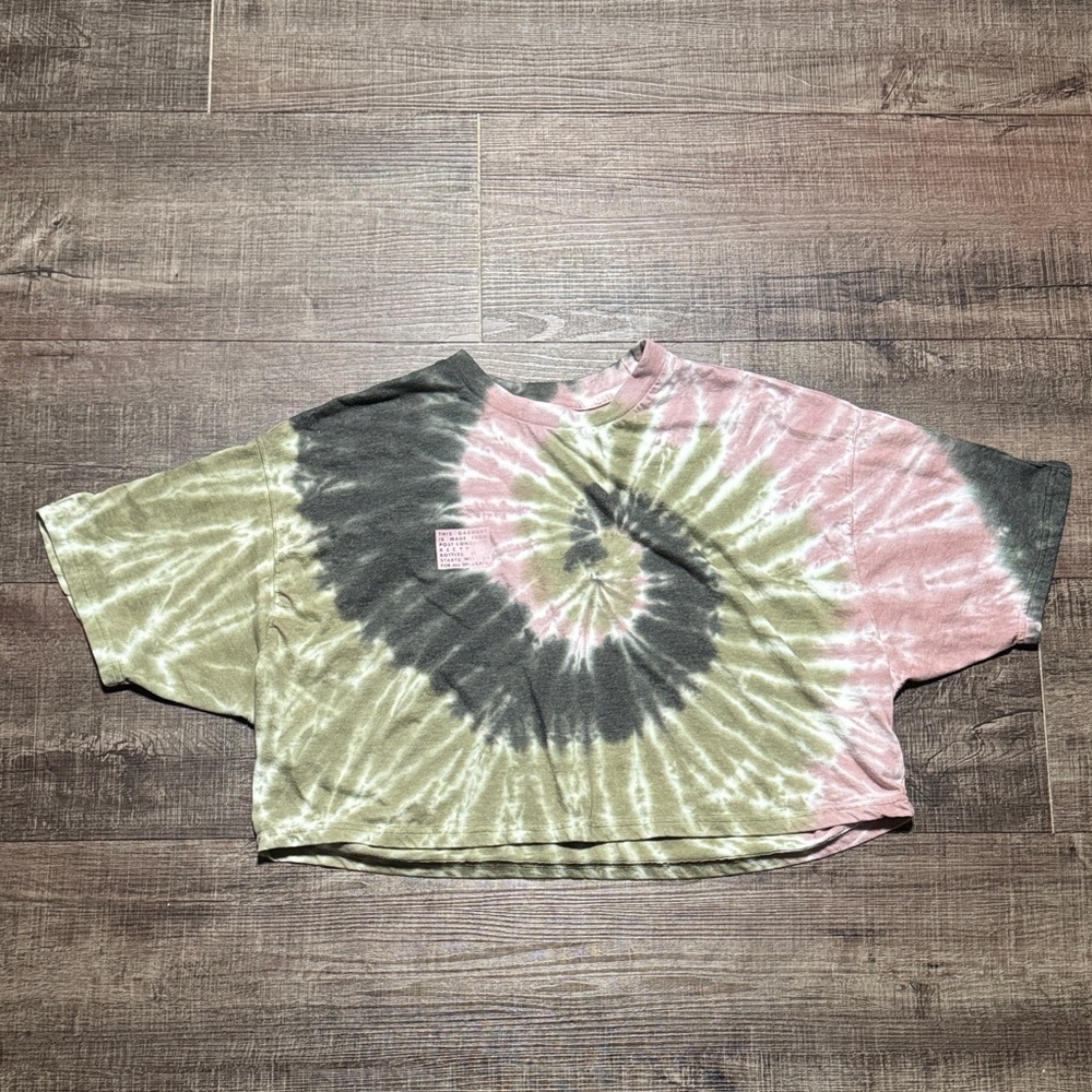 Noize Tie-Dye Crop Top in Pink, Green, and Black